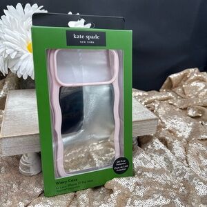 kate spade Wavy Phone Case for iPhone 17 Pro Max - Pink mirror